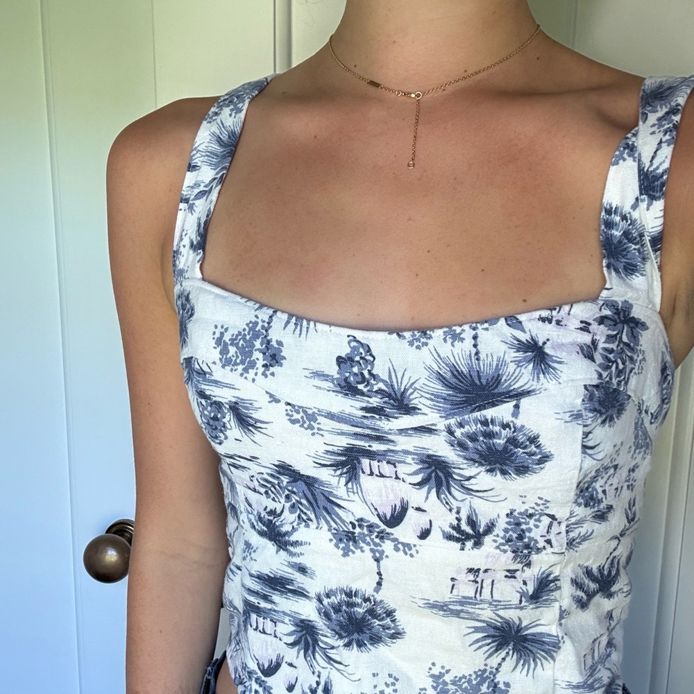 Floral Blue and White Sleeveless Top
